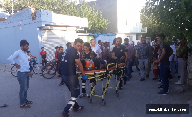 Kahta'da Trafik Kazası: 2 Yaralı