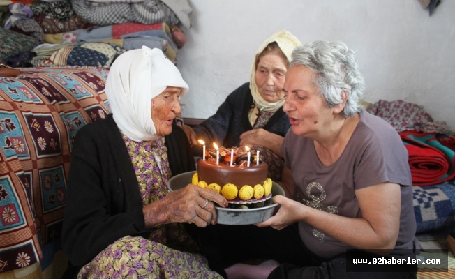 114 yaşındaki Fatma Nine hayatını kaybetti 