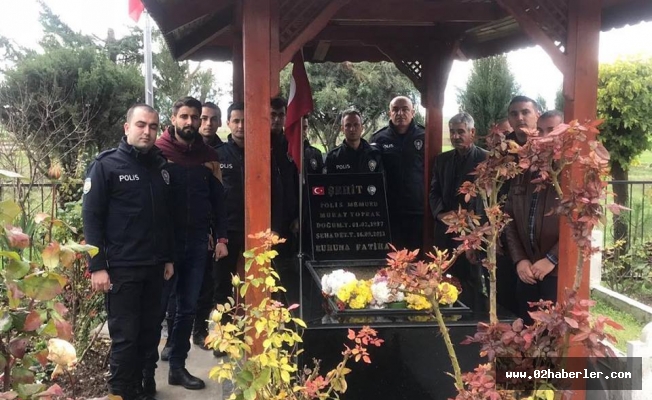 Şehit Polis Toprak'ın Kabrine Ziyaret